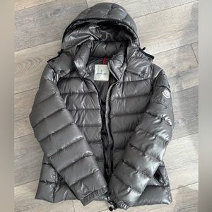 Moncler Short Down Jacket,